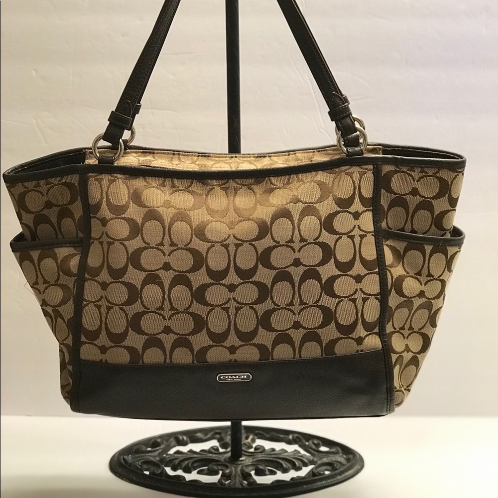 Coach Women’s Signature Tote